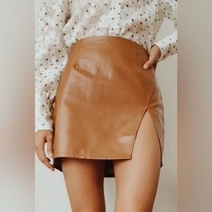 Lulu’s Walking the Walk Camel Vegan Leather Mini Skirt NWT